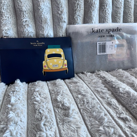 Kate Spade Blue Beep Beep Wristlet Design - Picture 4 of 7